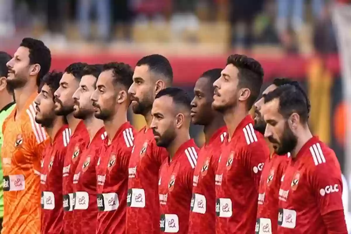 نجم النادي الأهلي المصري يصرح عن موقف تجديده أو رحيله إلى دوري روشن