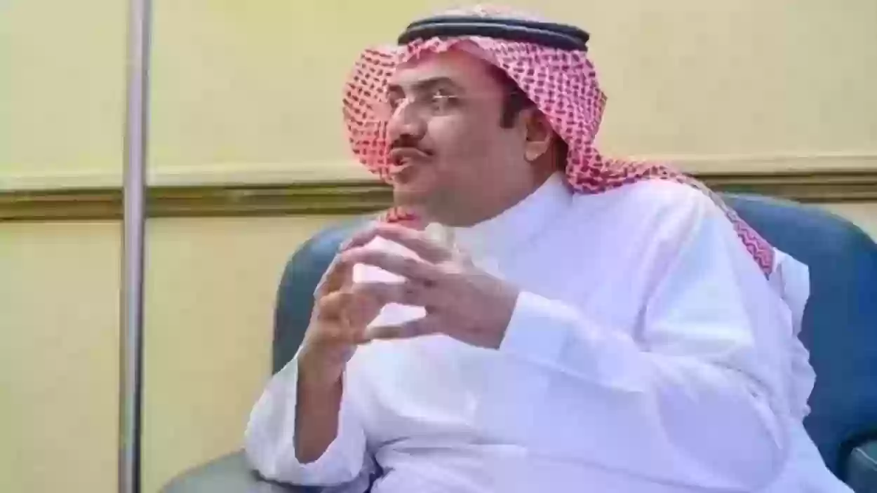 استشاري أمراض القلب يوضح بعض الأمور عن الليمون بالماء الدافئ