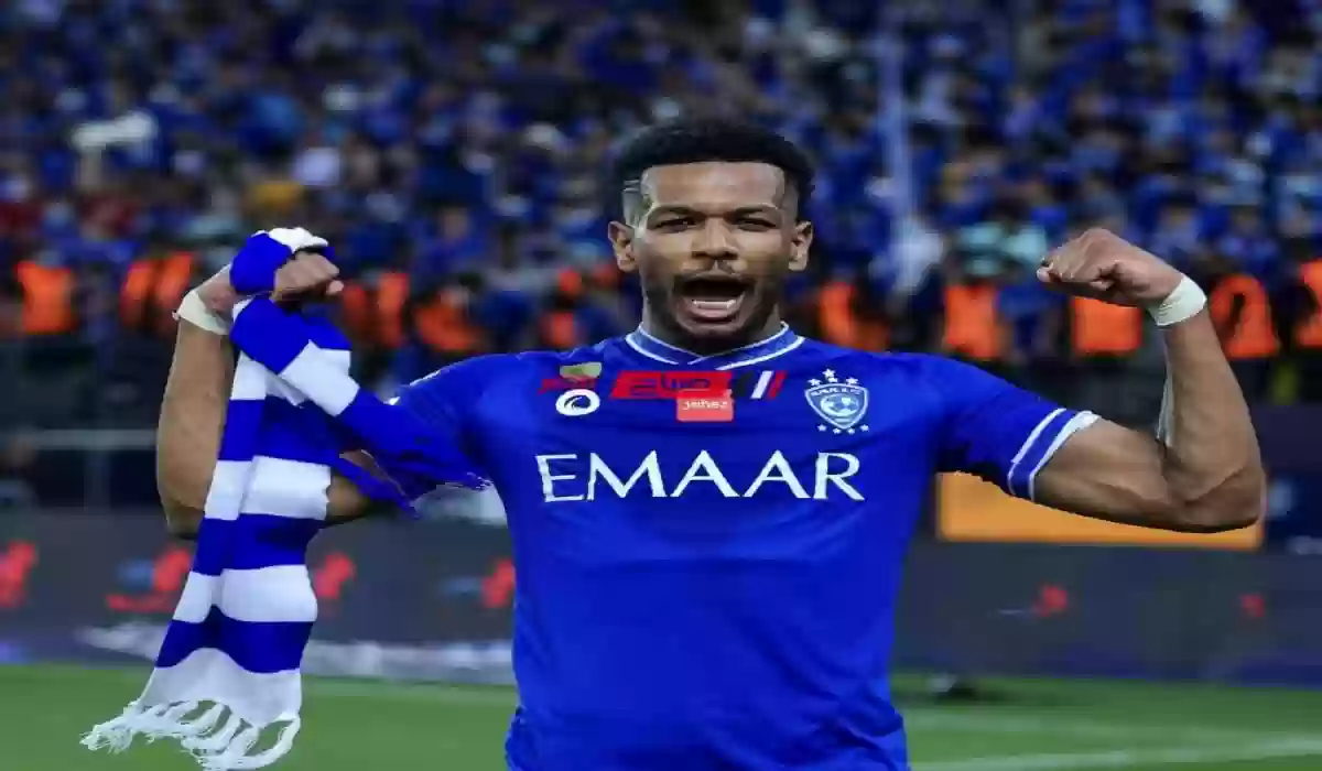 نجم الهلال يكشف سبب ضياع لقب آسيا من الفريق 