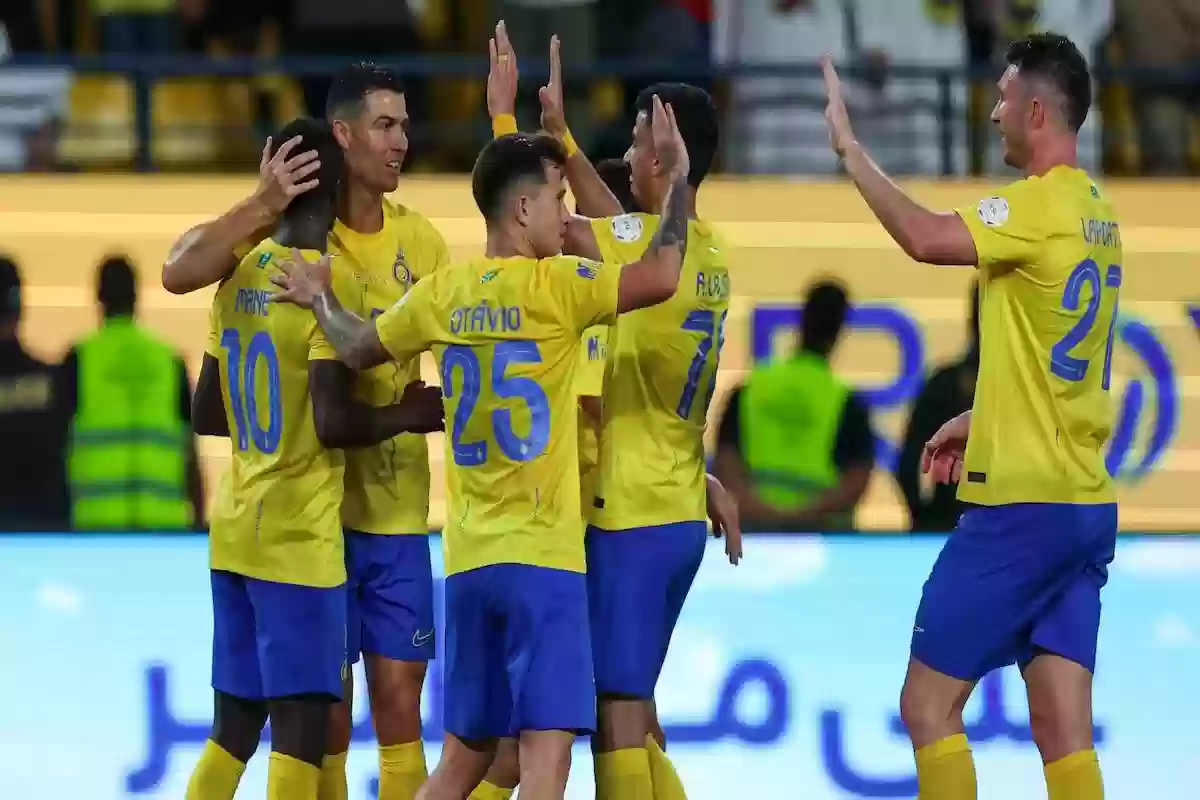 الفتح والقادسية يتنافسان على لاعب النصر